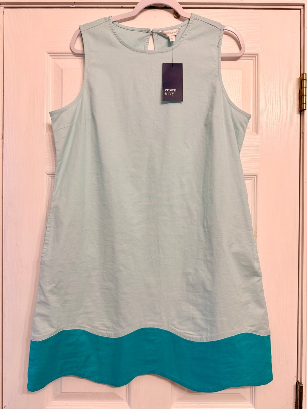 Crown & Ivy Light Teal Colorblock Mini Dress with Teal Hem, Sz L